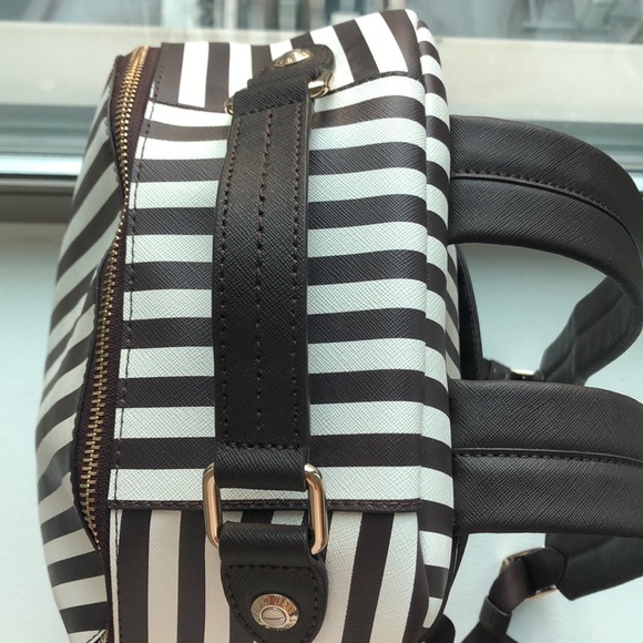 Henri Bendel Leather Backpack NWOT - Picture 7 of 8